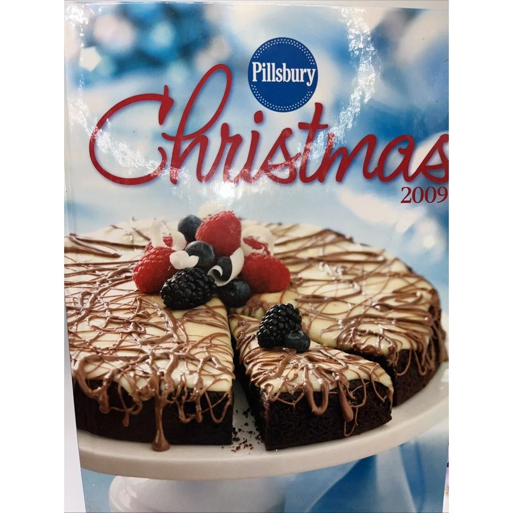 Pillsbury Christmas Hardcover Cookbook‎ Bundle Of 2 2009-2010